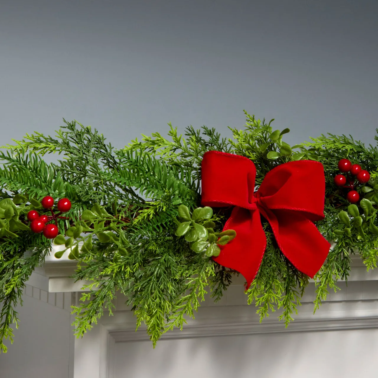 New National Tree Company 6 ft. Christmas Classic Garland