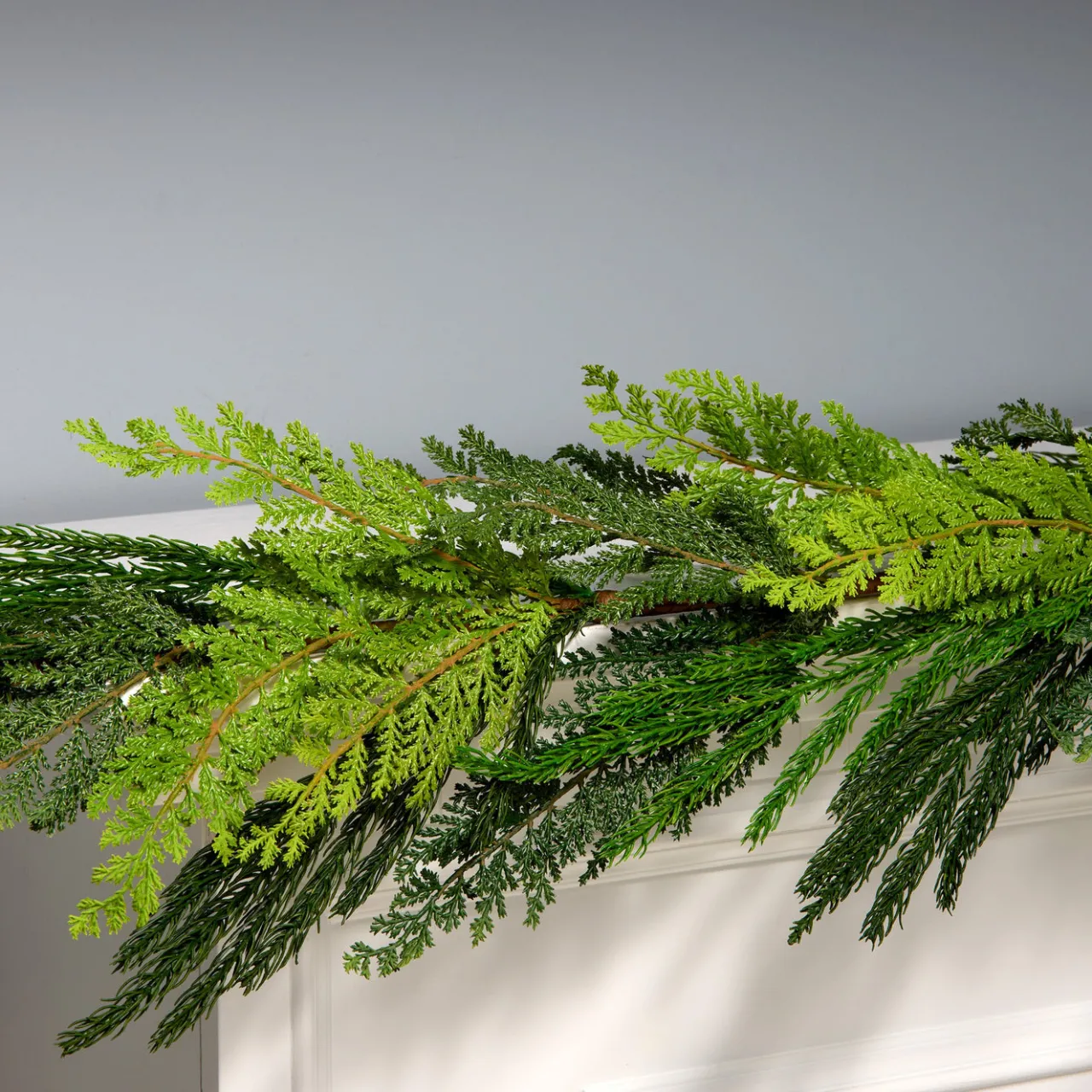 New National Tree Company 5 ft. Christmas Cottage Garland