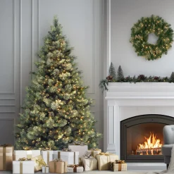 Discount National Tree Company 7.5 ft. Pre-Lit Carolina Pine Tree with 1000 Clear Lights