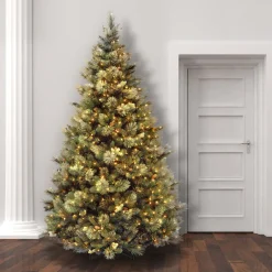 Discount National Tree Company 7.5 ft. Pre-Lit Carolina Pine Tree with 750 Clear Lights