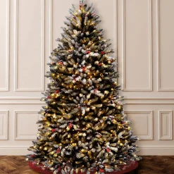 Hot National Tree Company 7 ft. Pre-Lit Dunhill Fir Tree with 700 Clear Lights