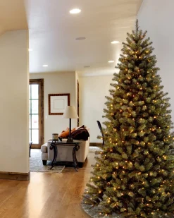 National Tree Company 7 ft. Pre-Lit North Valley Spruce Tree with 700 Clear Lights