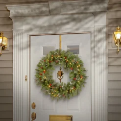 Outlet National Tree Company 30 in. Pre-Lit Crestwood Spruce Wreath with Warm White LED Lights