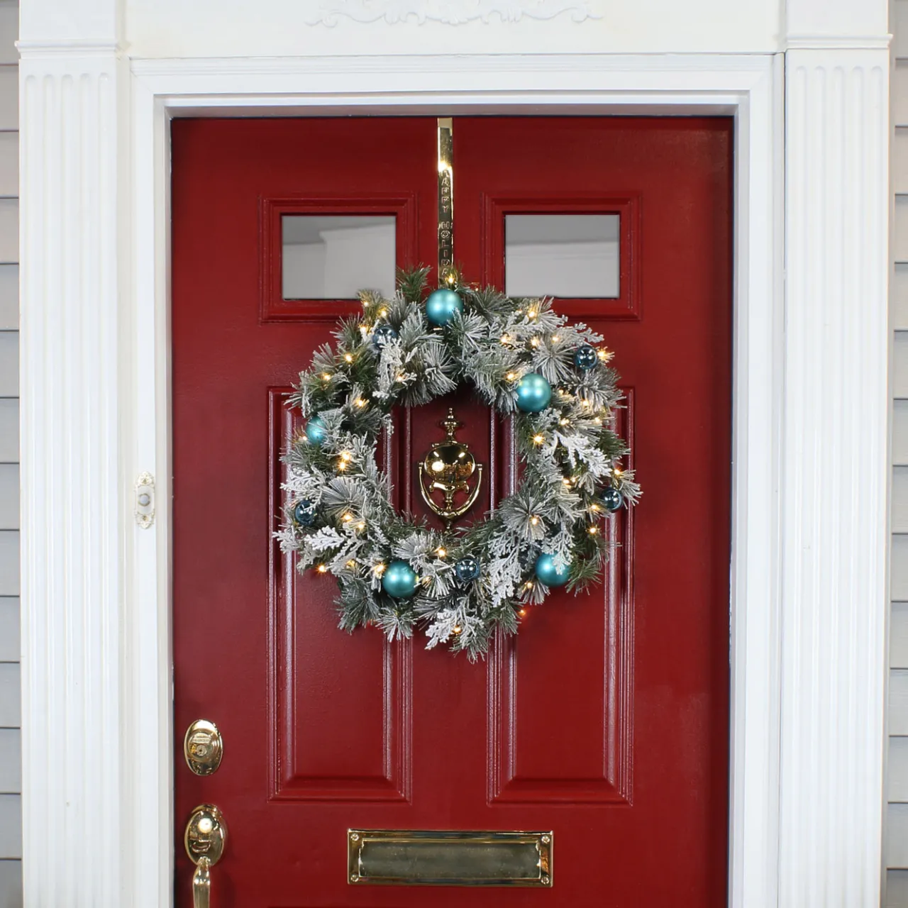Discount National Tree Company 24 in. Pre-Lit Tinkham Pine Wreath with LED Lights